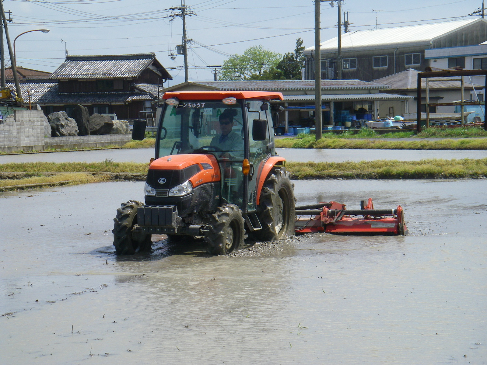 代かき開始 | 株式会社グリーンちゅうず 滋賀県野洲市のお米を全国へ